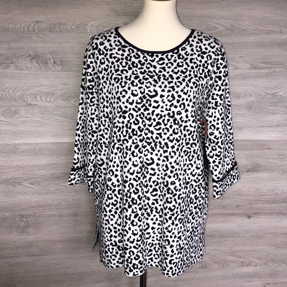 NWT-Soft! Cynthia Rowley Curve Sweater, 1X - Picture 1 of 6